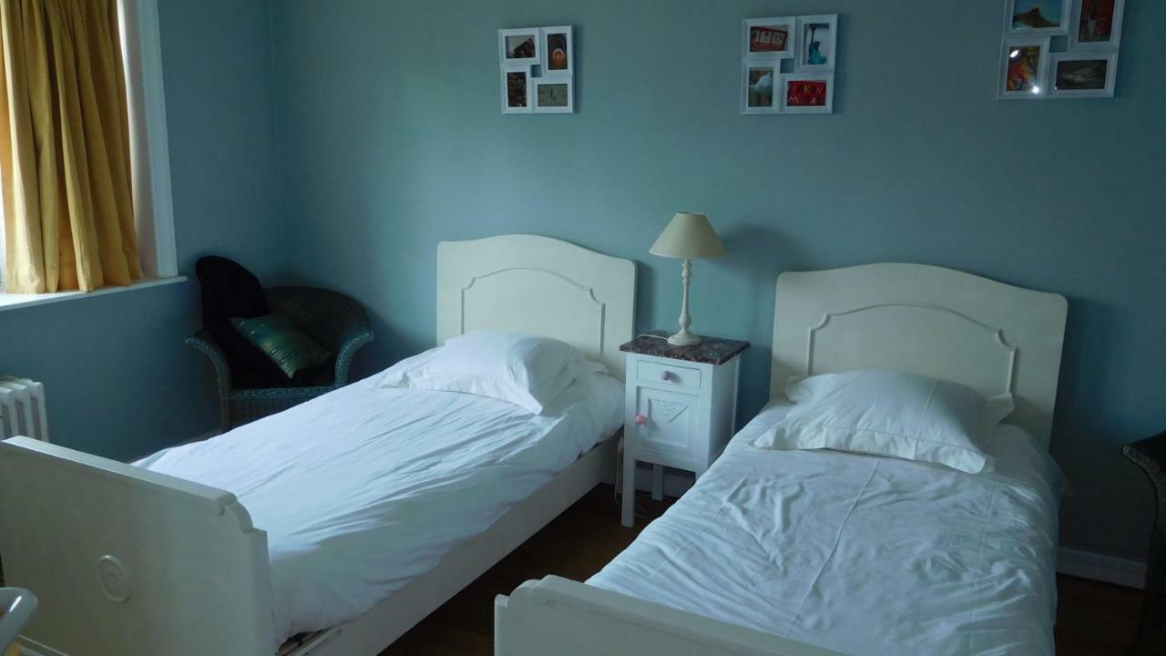 B&B Dreamcottage นอคเคอ-เฮสท์ ภายนอก รูปภาพ